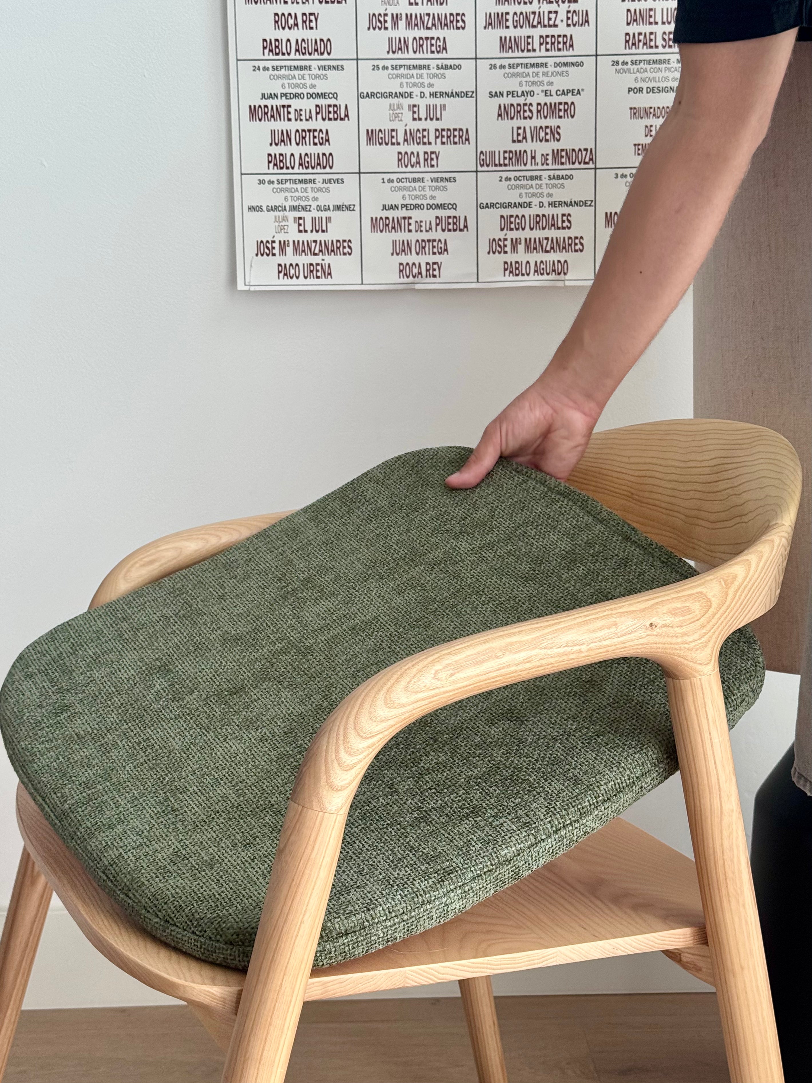 GREENCUSHION2