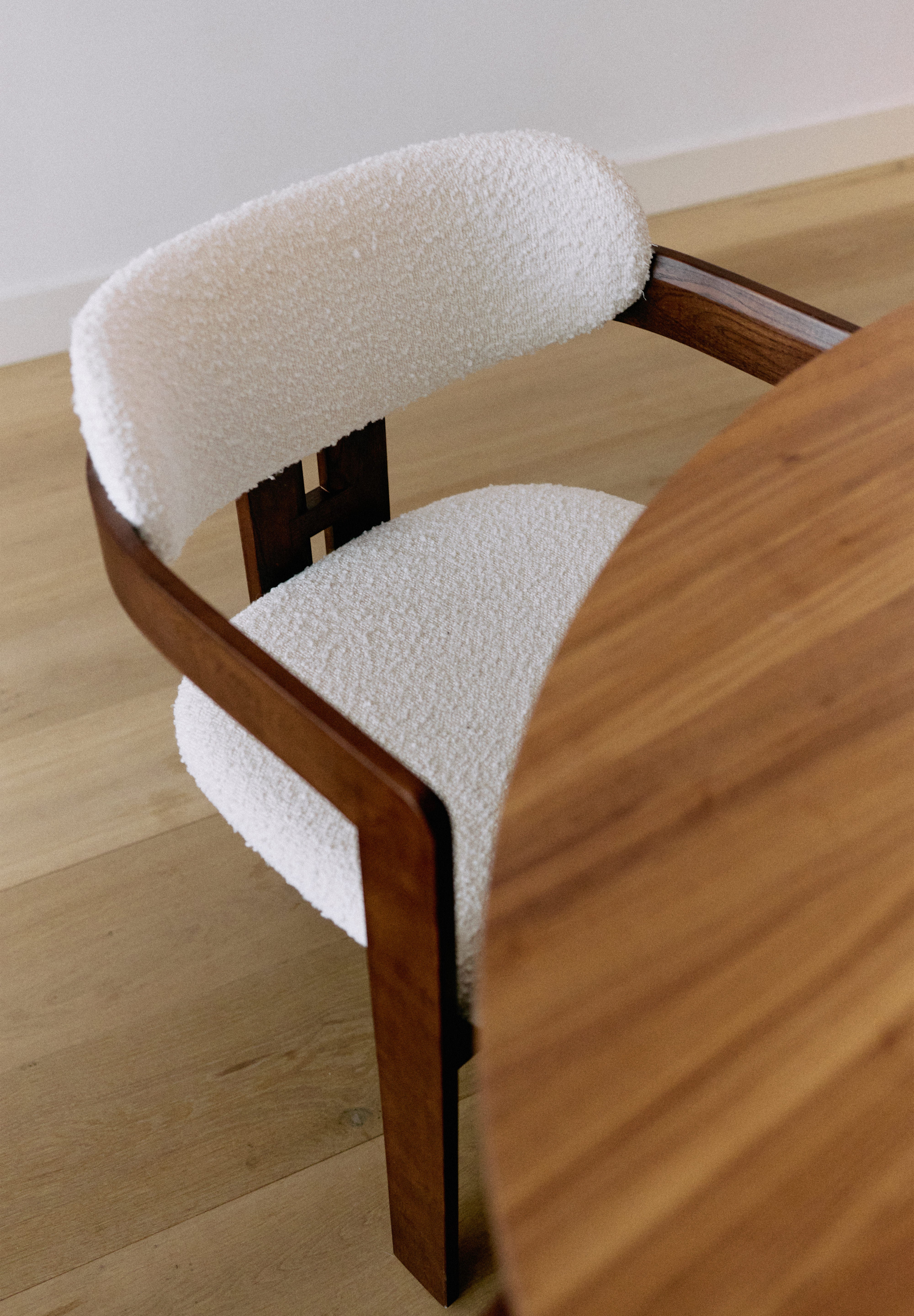 P'CHAIR BOUCLE SFEER 2