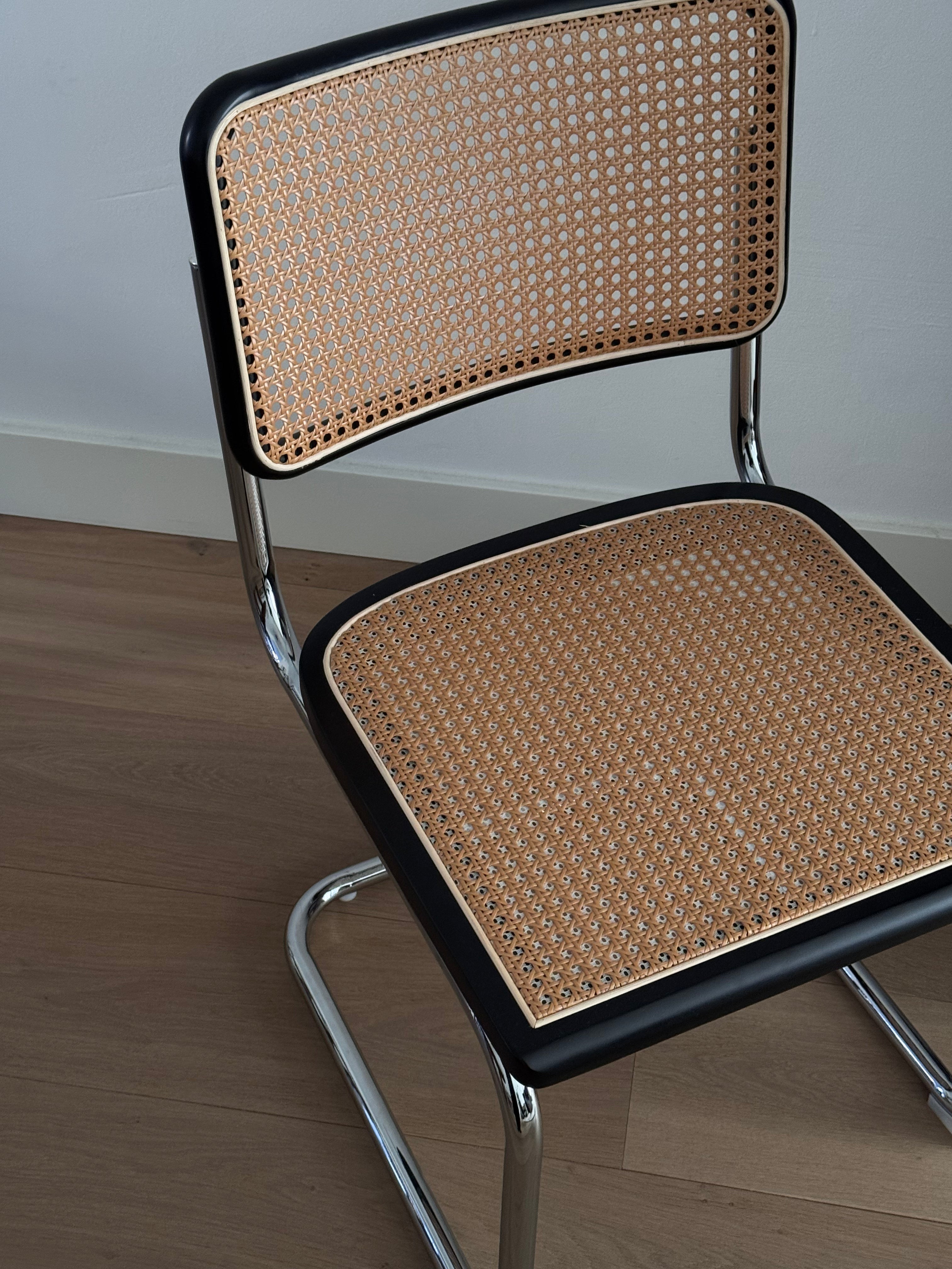 S'CHAIRBLACK2